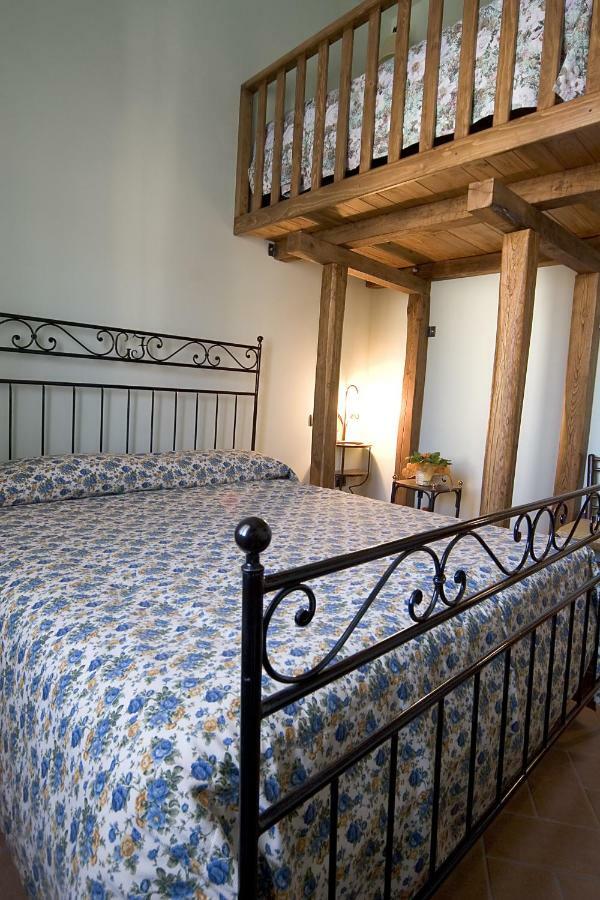 Angolo Del Gelsomino Castel Ritaldi Экстерьер фото