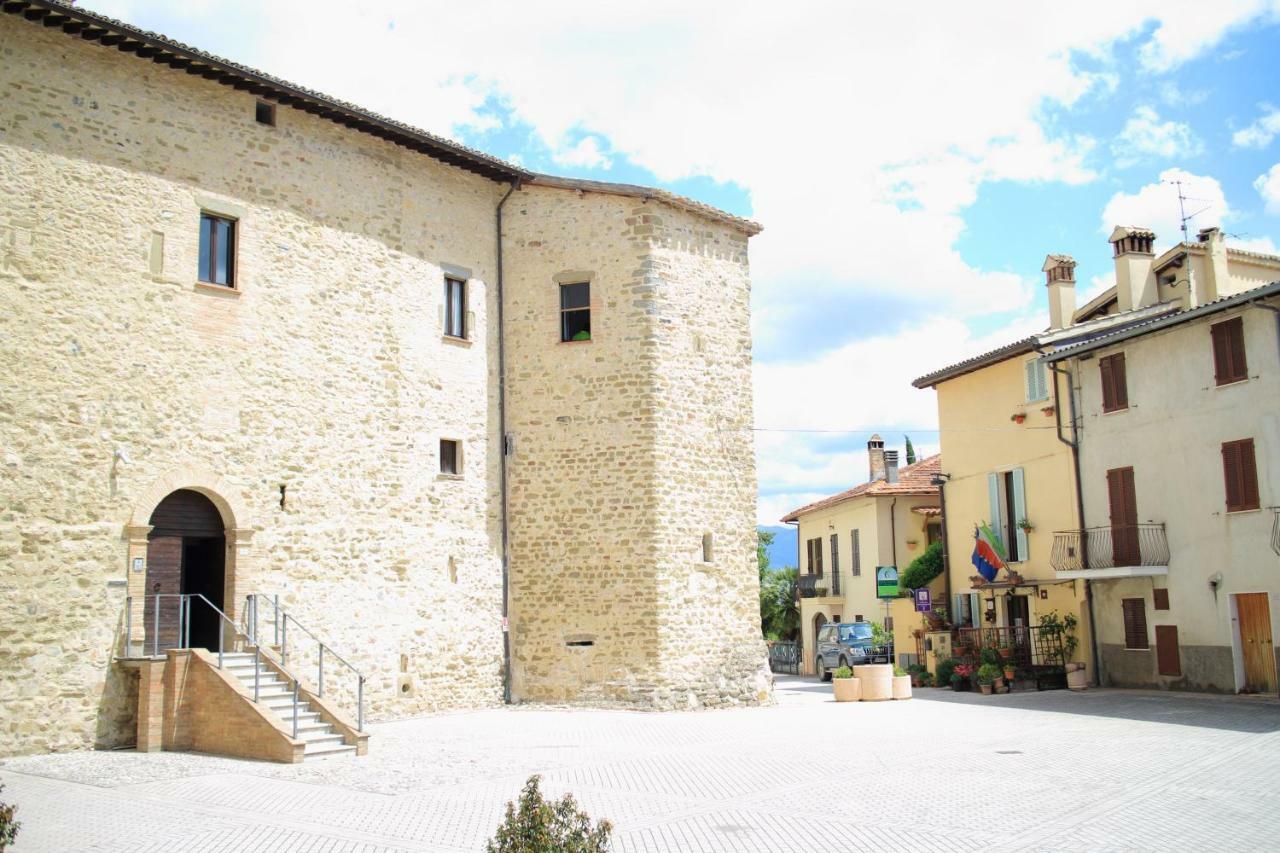 Angolo Del Gelsomino Castel Ritaldi Экстерьер фото