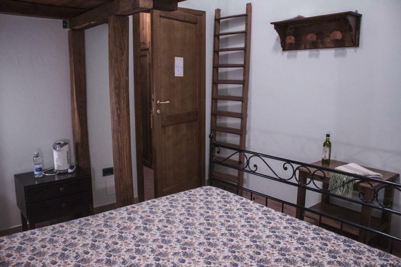 Angolo Del Gelsomino Castel Ritaldi Экстерьер фото
